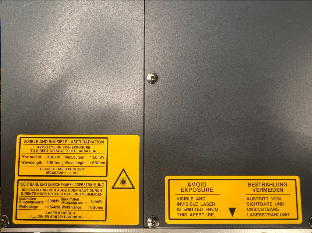 Keyence Laser Markierungsgeräte MD V9900WA Präzision Teilebeschriftun – Sehr gut