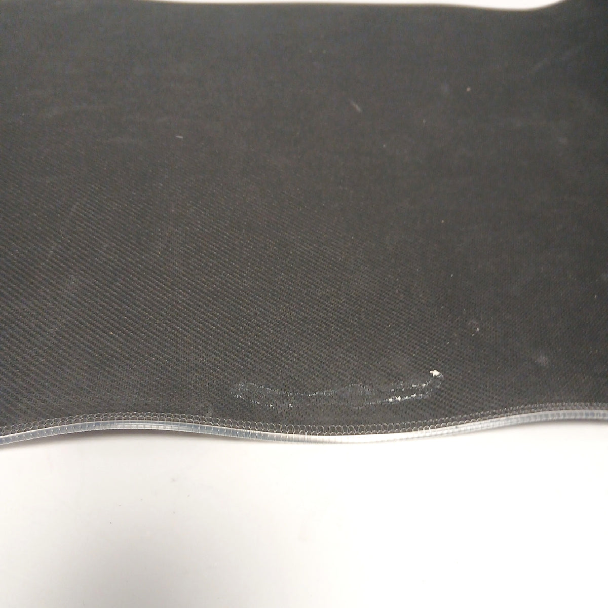 Corsair RGB Gaming-Mauspad, groß, Stoffoberfläche – Gut