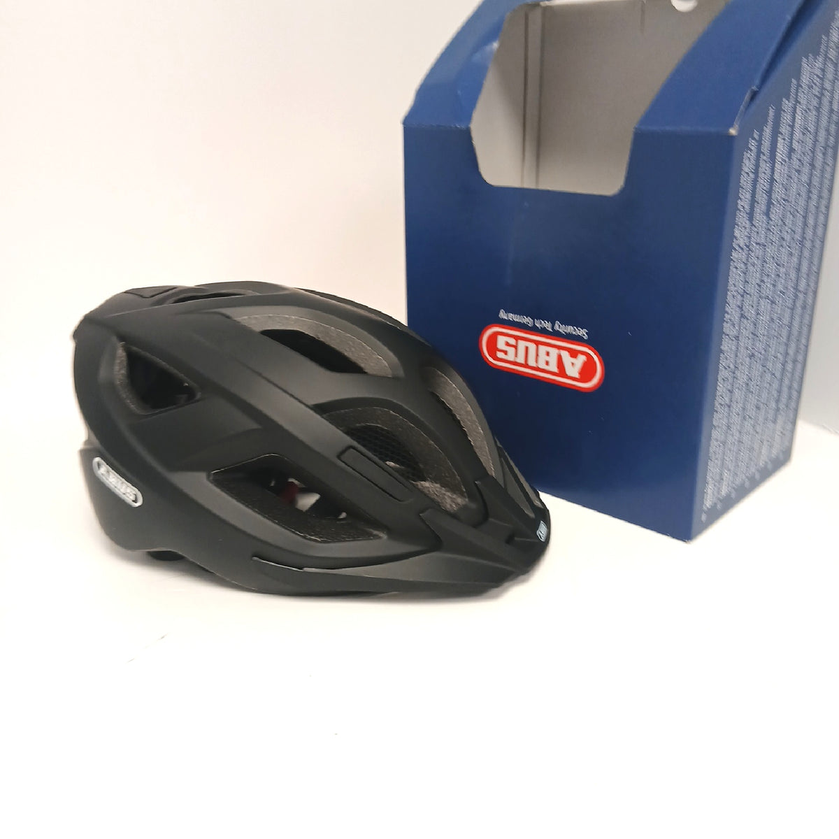 ABUS Aduro 2.0 Fahrradhelm für Stadtverkehr und Sport – Wie neu