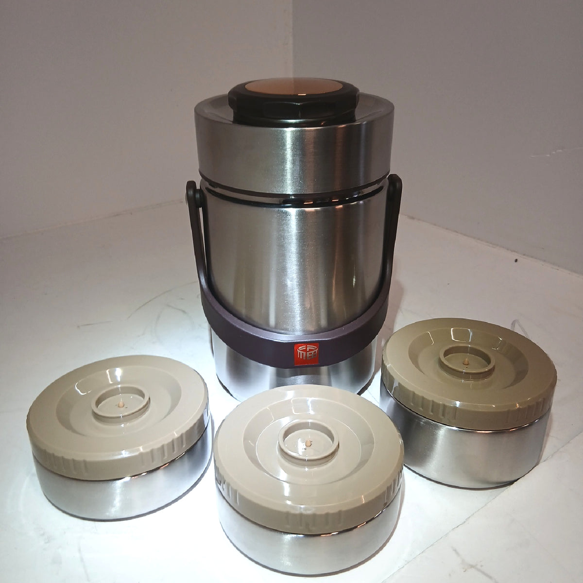 fansheng Lunchbox Lebensmittelbehälter Edelstahl 3 lagig 2 Liter – Wie neu