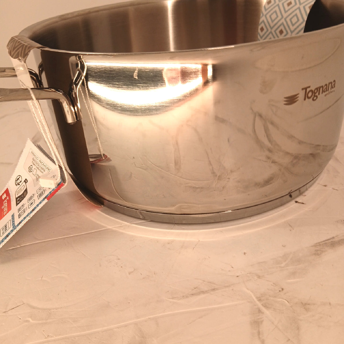 Tognana Vanitosa Kochtopf 24 cm mit 2 Griffen, Edelstahl – Gut