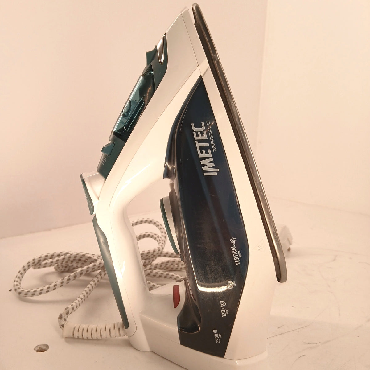 Imetec ZeroCalc Z1 2500 Dampfbügeleisen, 2200 W – Gut