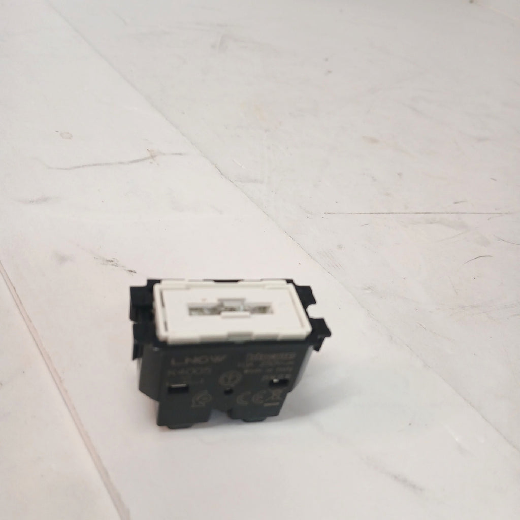 Living Now Schalter Elektrik Energie Steuerung 1P NO 10 A – Wie neu