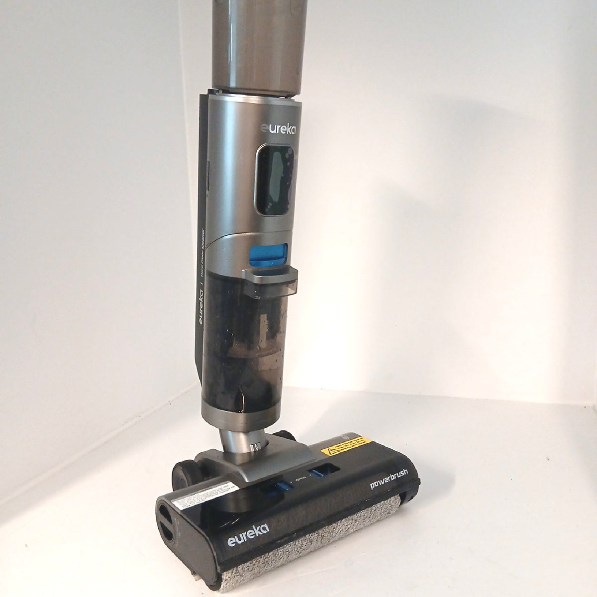 Eureka RapidWash NEW430 kabelloser Nass-/Trockensauger – Gut, unvollständig