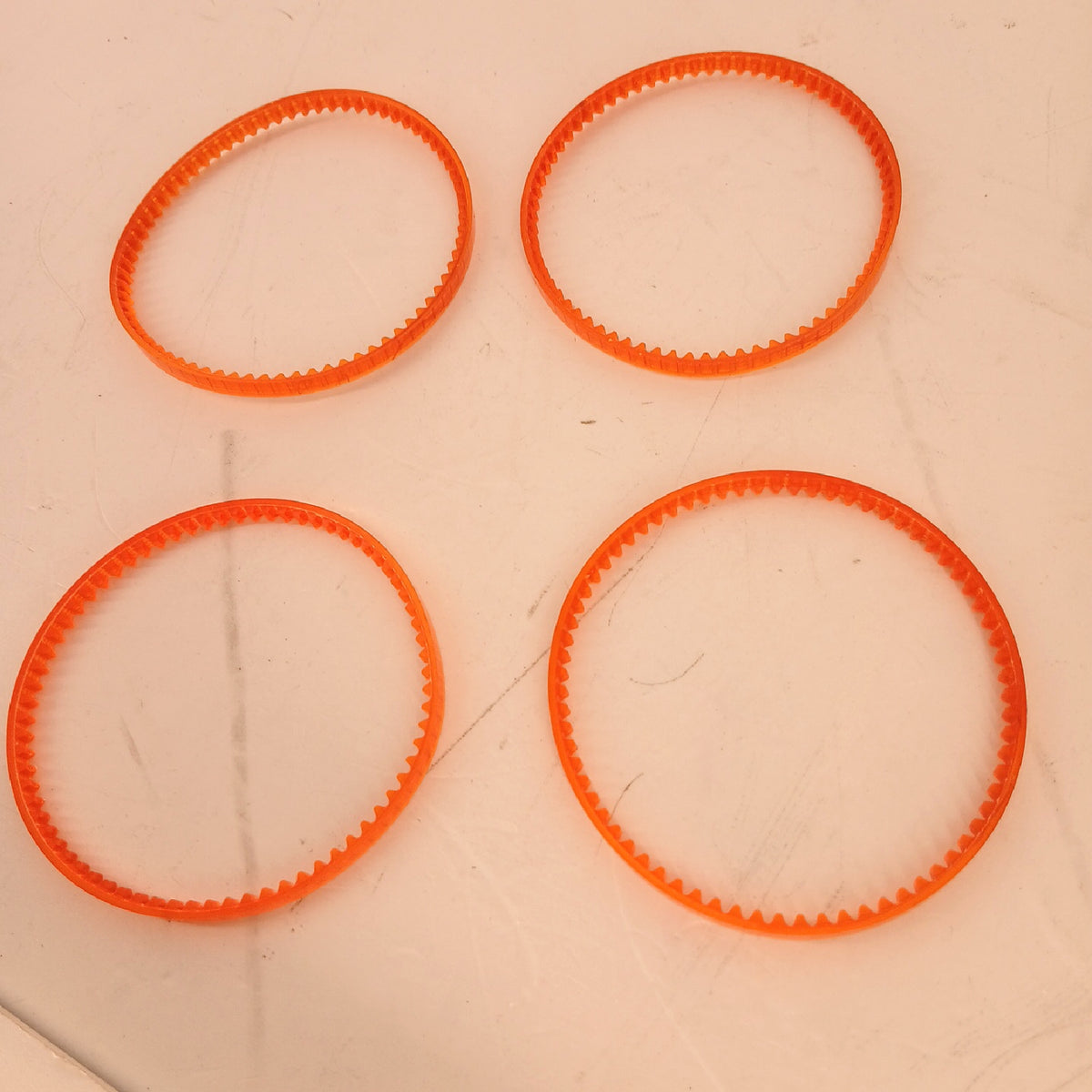 Quarkzman Nähmaschinenriemen Standard MB300 Motorantrieb Set hohe – Sehr gut