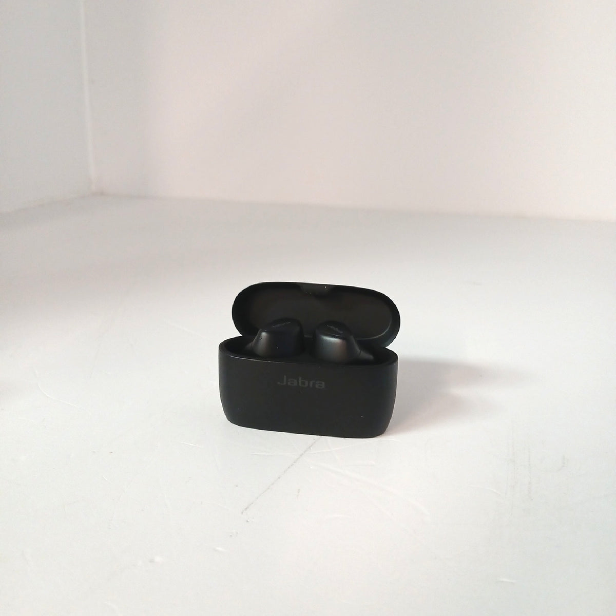 Jabra Elite 5 True-Wireless In-Ear-Kopfhörer – Annehmbar, unvollständig