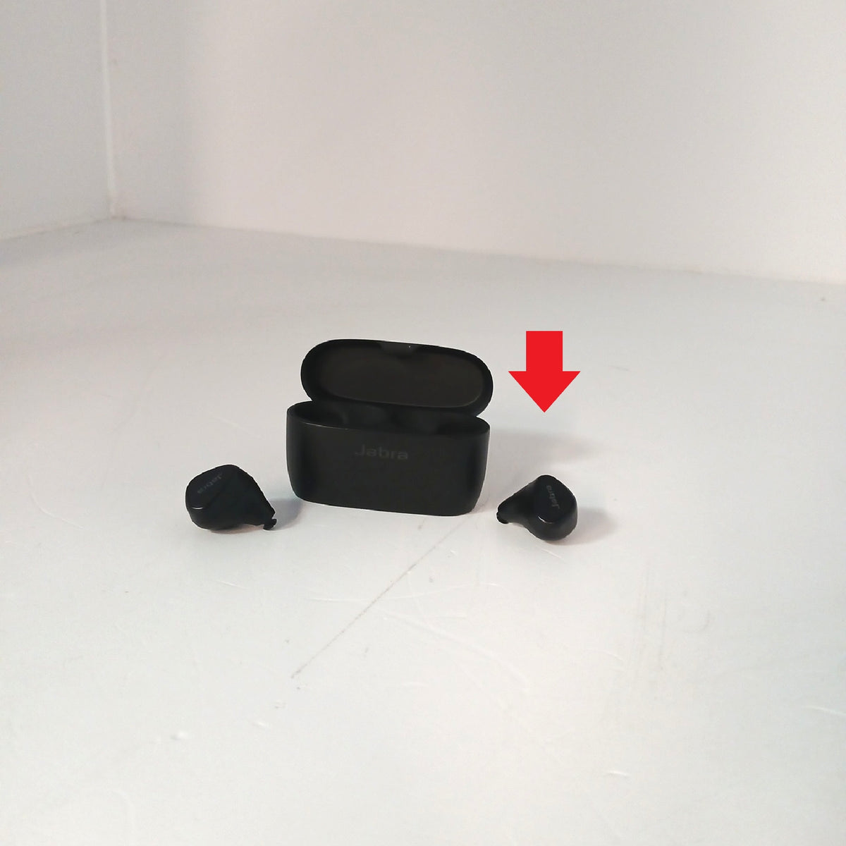 Jabra Elite 5 True-Wireless In-Ear-Kopfhörer – Annehmbar, unvollständig