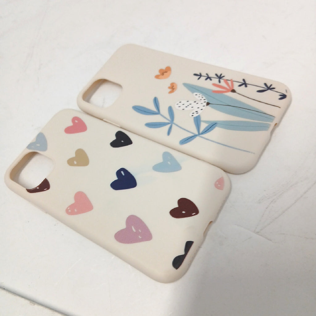 Yoedge 2 Stück Handyhülle iPhone 11 Hülle Liebesherz Blumen Muster – Wie neu