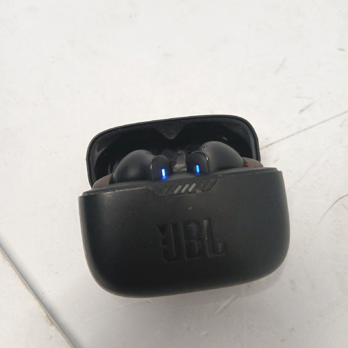 JBL Tune 230 NC TWS True-Wireless In-Ear-Kopfhörer – Defekt