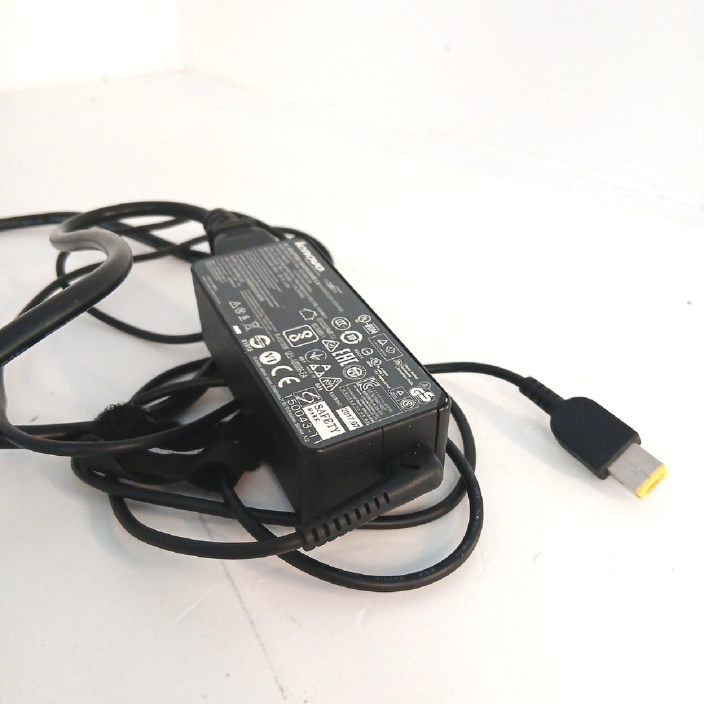 Lenovo 45-W-Netzteil für V130-15IKB Laptop – Annehmbar