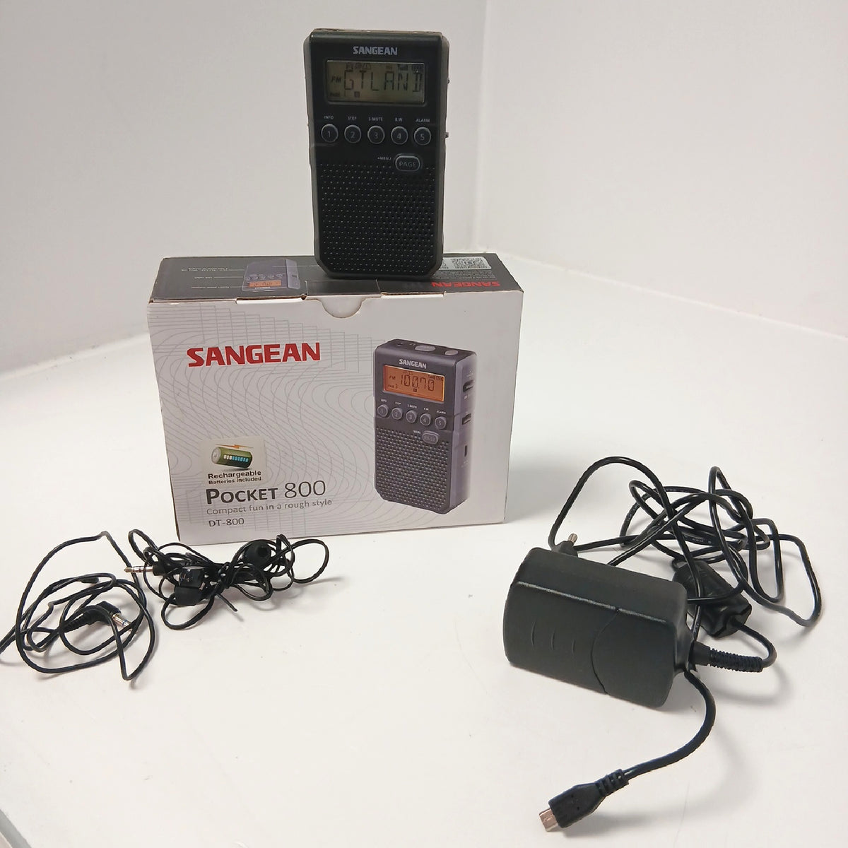 Sangean Taschenradio Audio Geräte DT800 Schwarz Tragbar Radio für – Neu