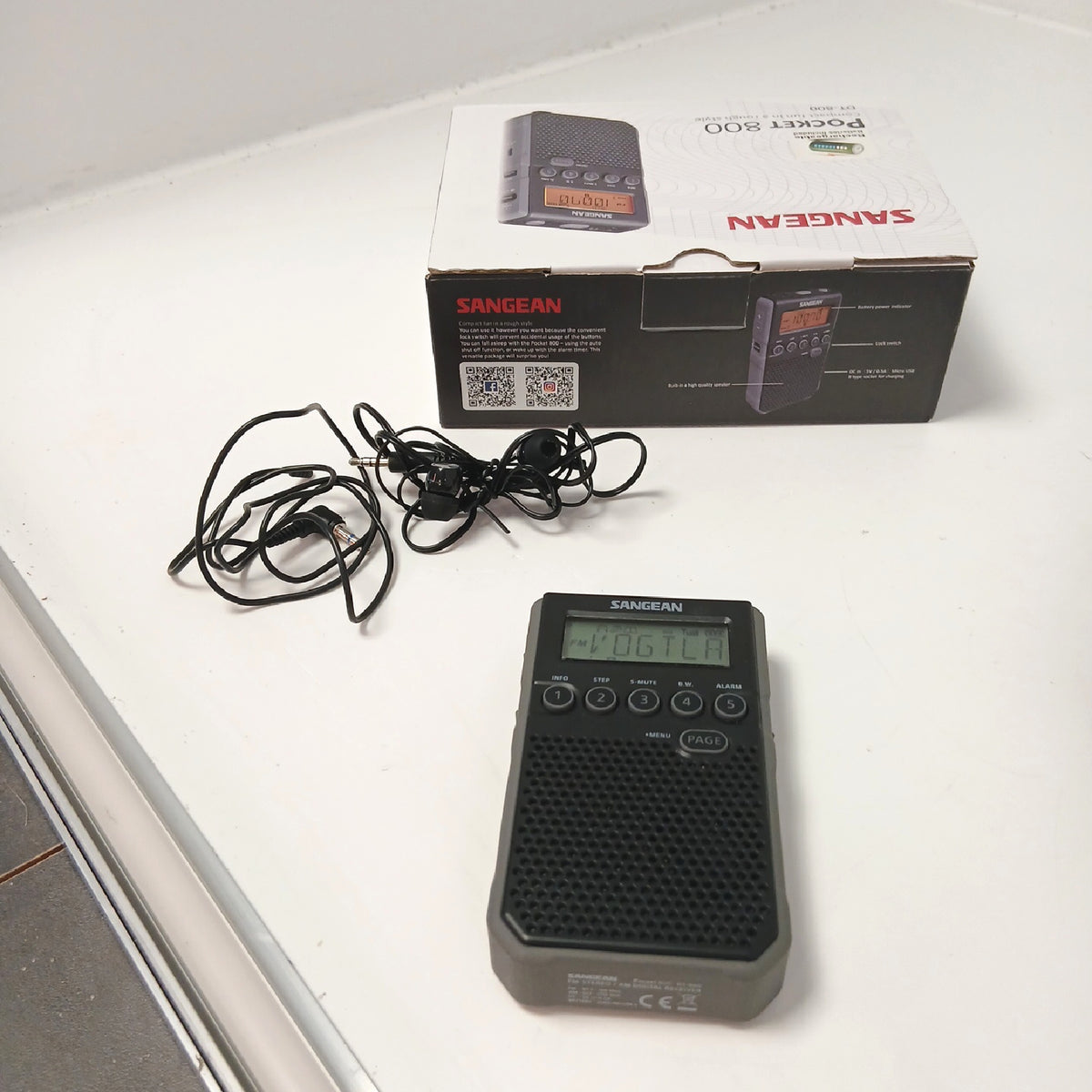 Sangean Taschenradio Audio Geräte DT800 Schwarz Tragbar Radio für – Neu