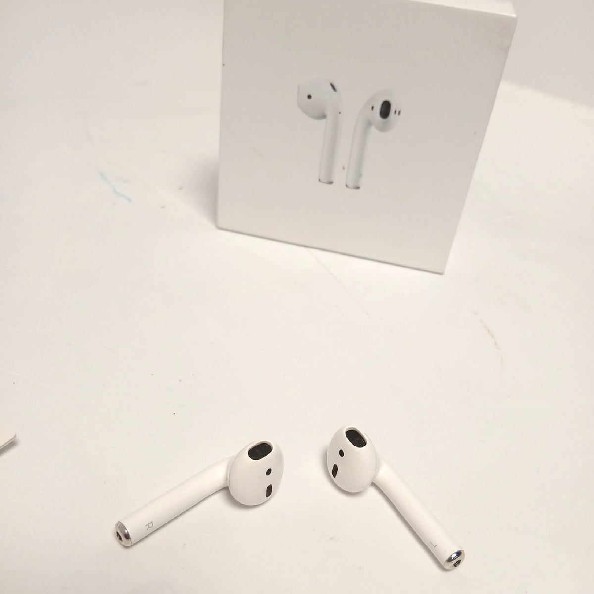 Apple Ladecase In-Ear Kopfhörer 2 Generation Kabellose Klangqualität – Gut
