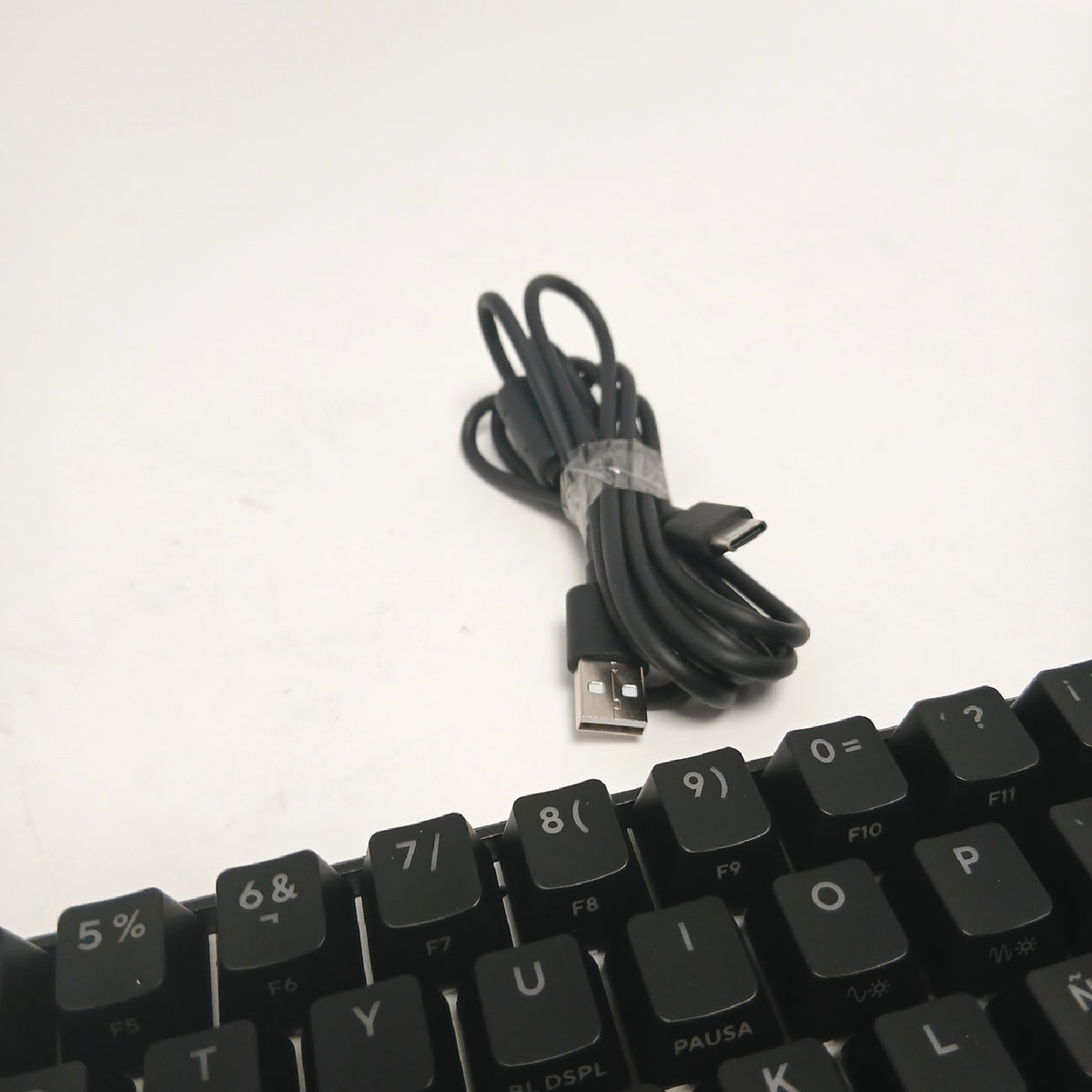 Trust Gaming Tastatur GXT 867 Acira Digitale Gaming Explosion – Sehr gut