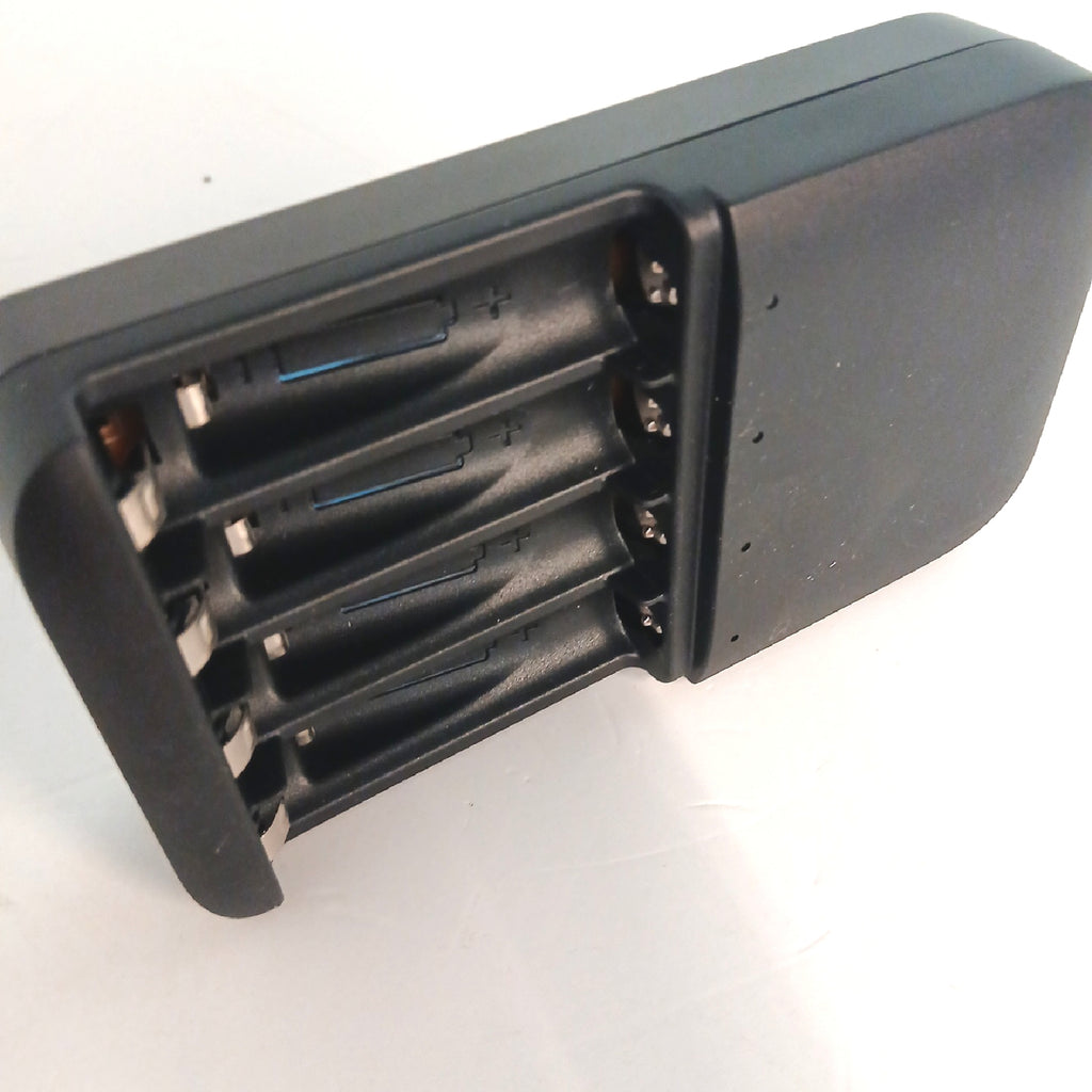 Amazon Basics Batterieladegerät Ladegeräte Technik Schnellladefähig – Sehr gut