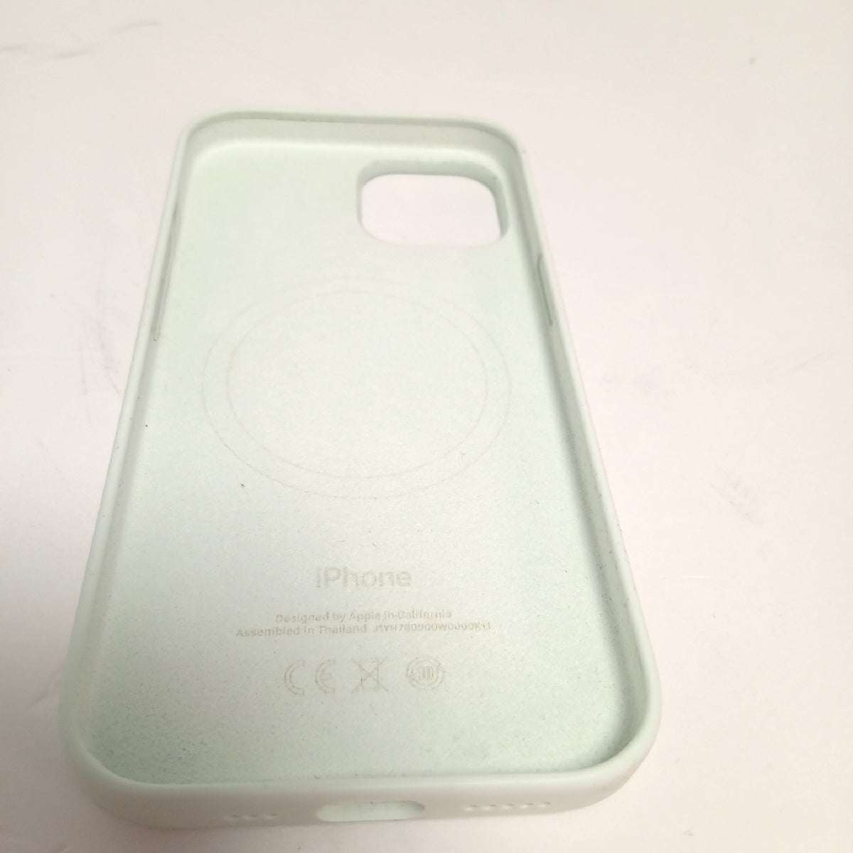 Apple iPhone Hülle Schutzhülle iPhone 15 MagSafe-kompatibel Silikon Hülle – Gut