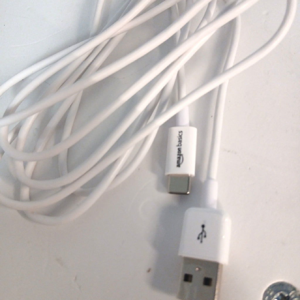 Amazonbasics USB Kabel Ladekabel Schnellladefunktion für Iphone Tablet – Wie neu