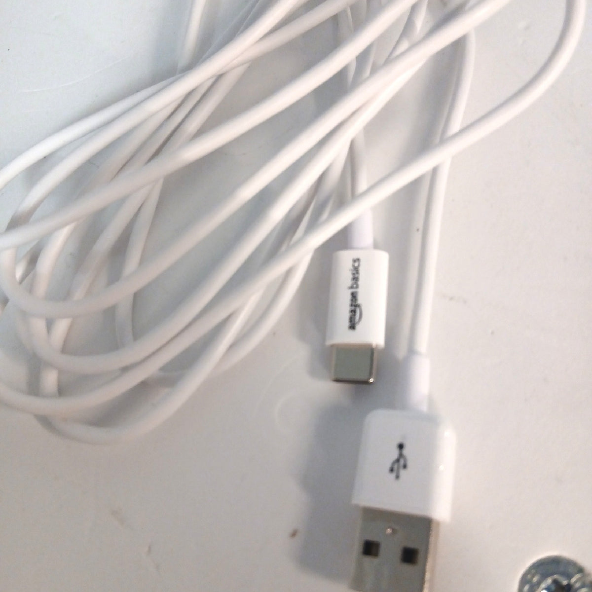 Amazonbasics USB Kabel Ladekabel Schnellladefunktion für Iphone Tablet – Wie neu