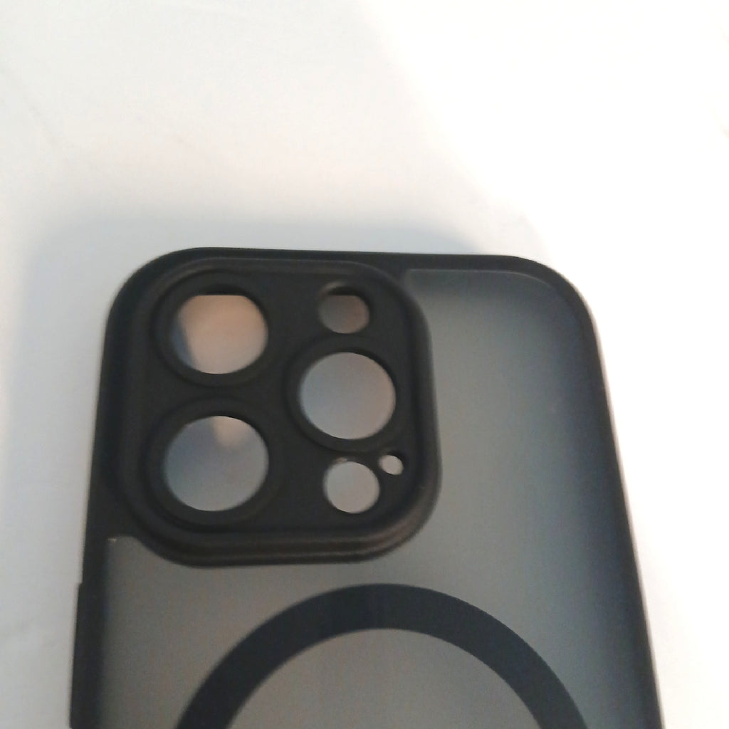 TOCOL 3-in-1 iPhone 15 Pro Hülle Mag-Safe 2X Schutzglas – Wie neu, unvollständig