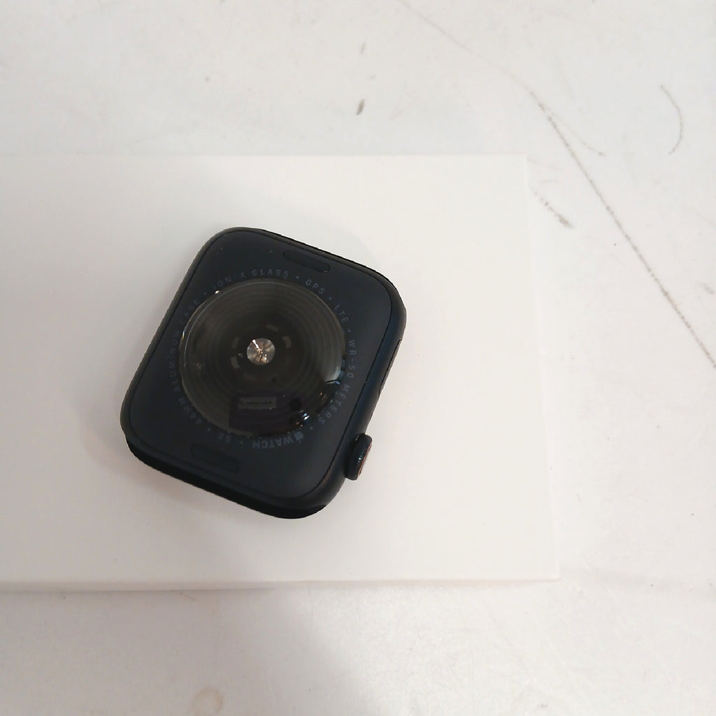Apple Watch SE 2. Generation 44 mm Aluminium, Mitternacht – Defekt