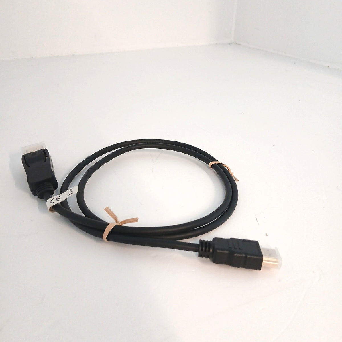 Goobay Adapterkabel Kabelzubehor DisplayPort auf HDMI 4K Ultra High Speed Konverter Stark