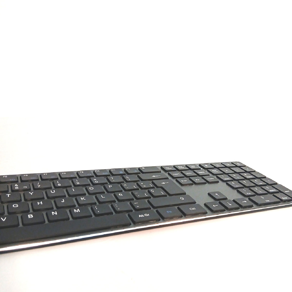 Amazon Basics kabelloses Tastatur-und-Maus-Set, ultradünn – Wie neu