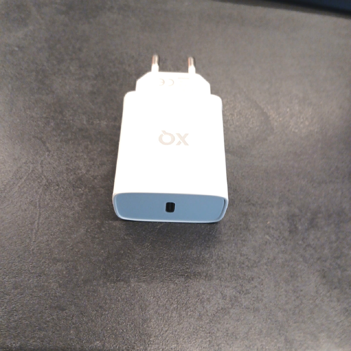 XQISIT USB-C Ladegerät Travel Charger 20 W Power Delivery – Wie neu