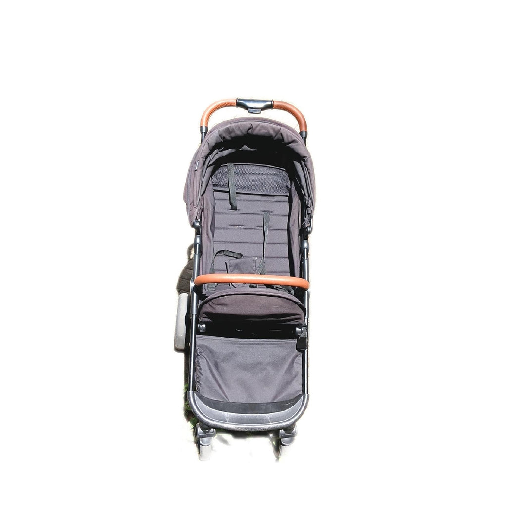 Kinderwagen Buggy Kinderbedarf klappbar schwarz komfortabel leicht und praktisch