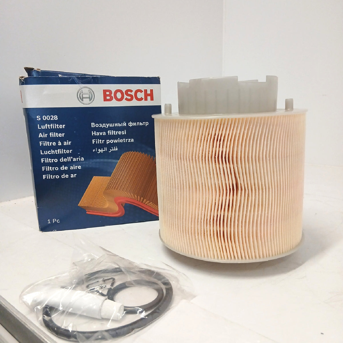 Bosch S0028 Luftfilter für Autos - reinigt angesaugte Luft von – Wie neu