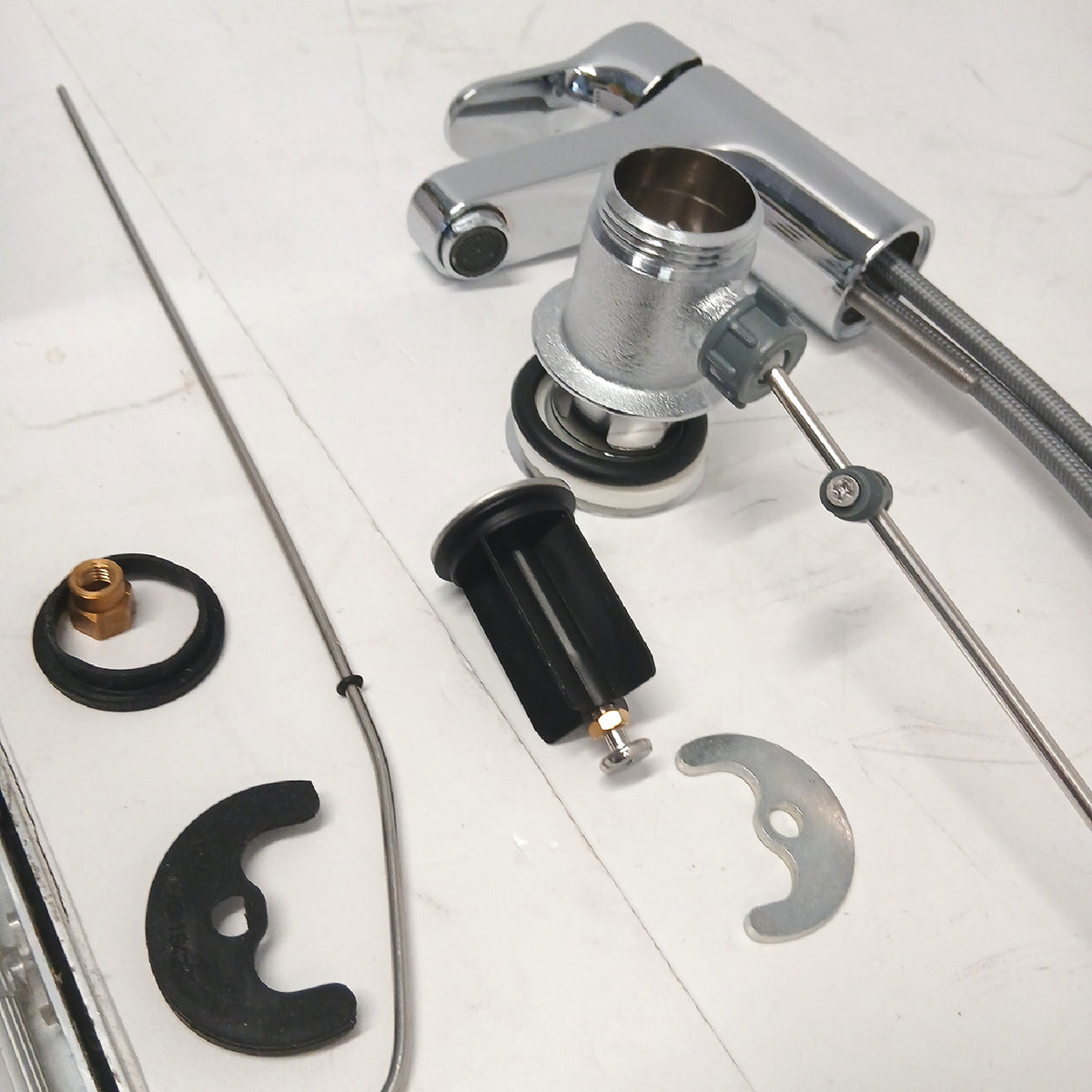 Standard BC829AA Cerabase Waschtischarmatur H80, mit Zugknopf-Ablaufg – Sehr gut
