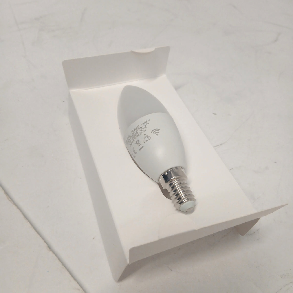 LEDVANCE Lampe Beleuchtung Classic B 40 E14 Warmweiss energiesparend – Wie neu