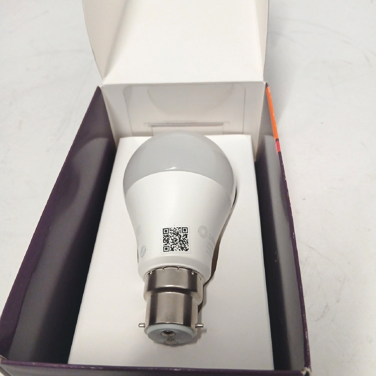 LEDVANCE Lampe Beleuchtung Smart Plus 9 W A60 ZigBee Technologie – Wie neu