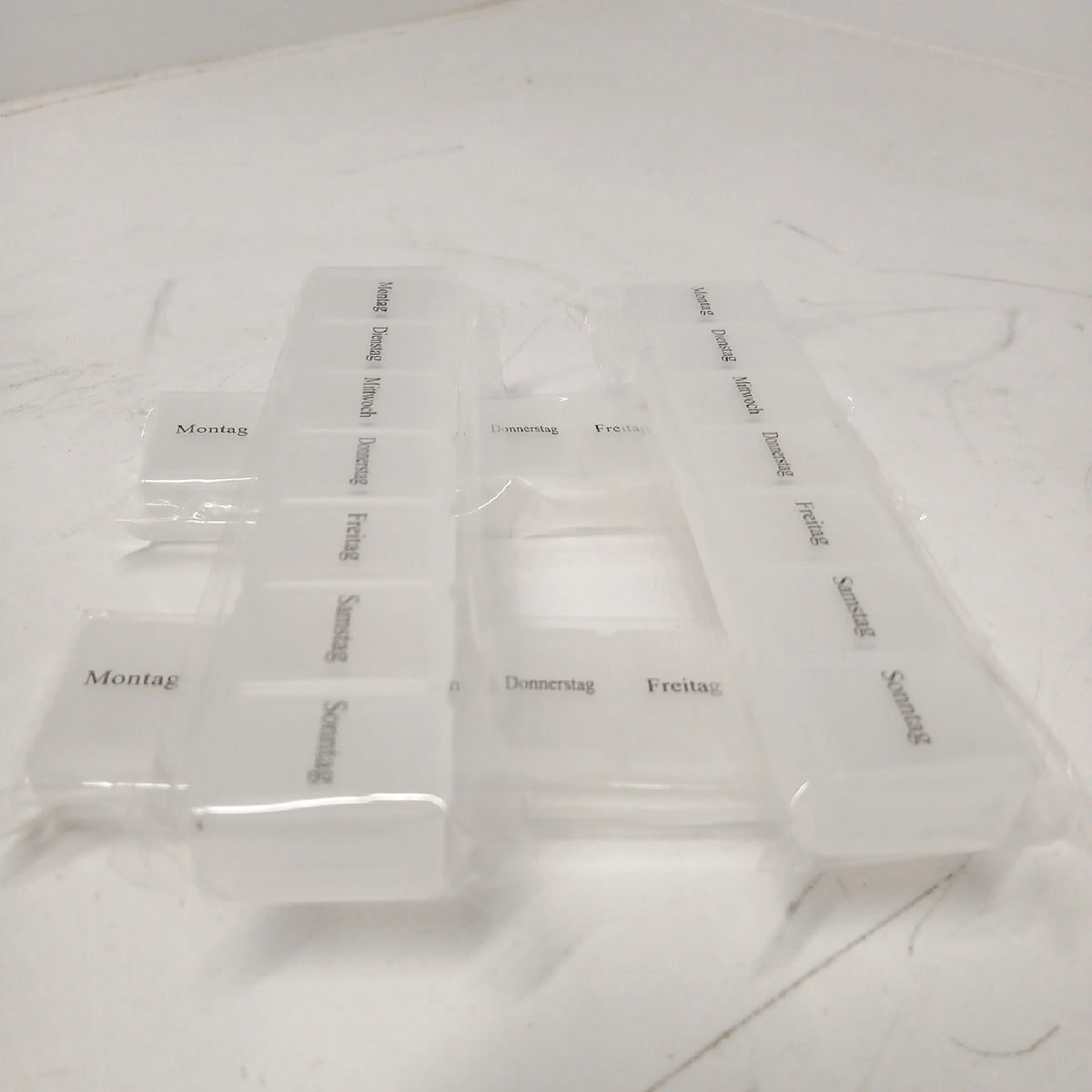 4 Stück 7 Tage Medikamentenbox Pillendose Pillenbox Tablettenbox Dosierbox – Neu