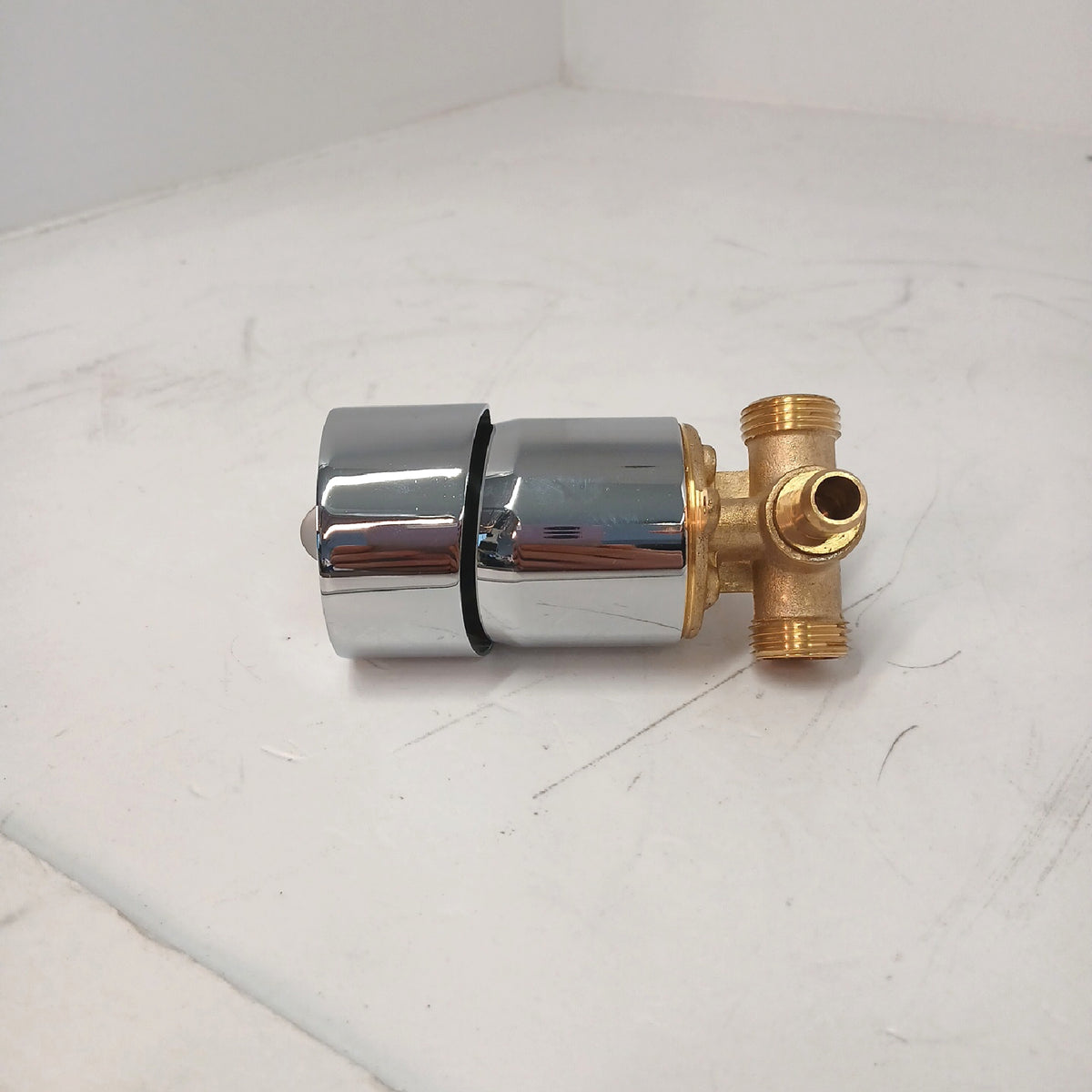 Edelstahl Waschbeckenarmatur Badarmaturen grau modernes Design – Wie neu