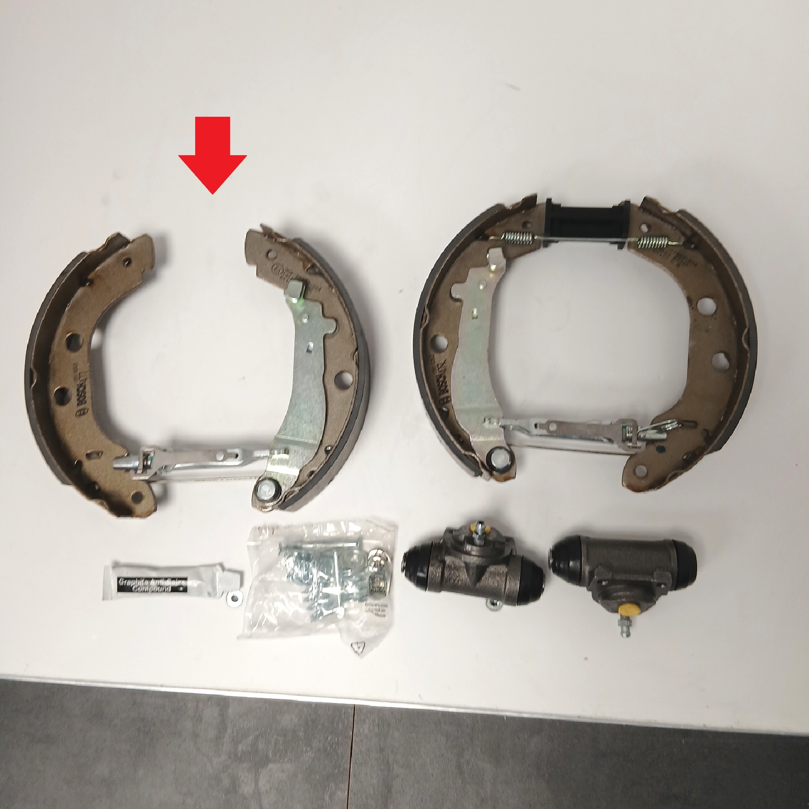 Bosch Bremssattelset Auto Ersatzteile KS167 Super Pro Set Trommelbremse Zubehör Festigkeit Verschleißschutz