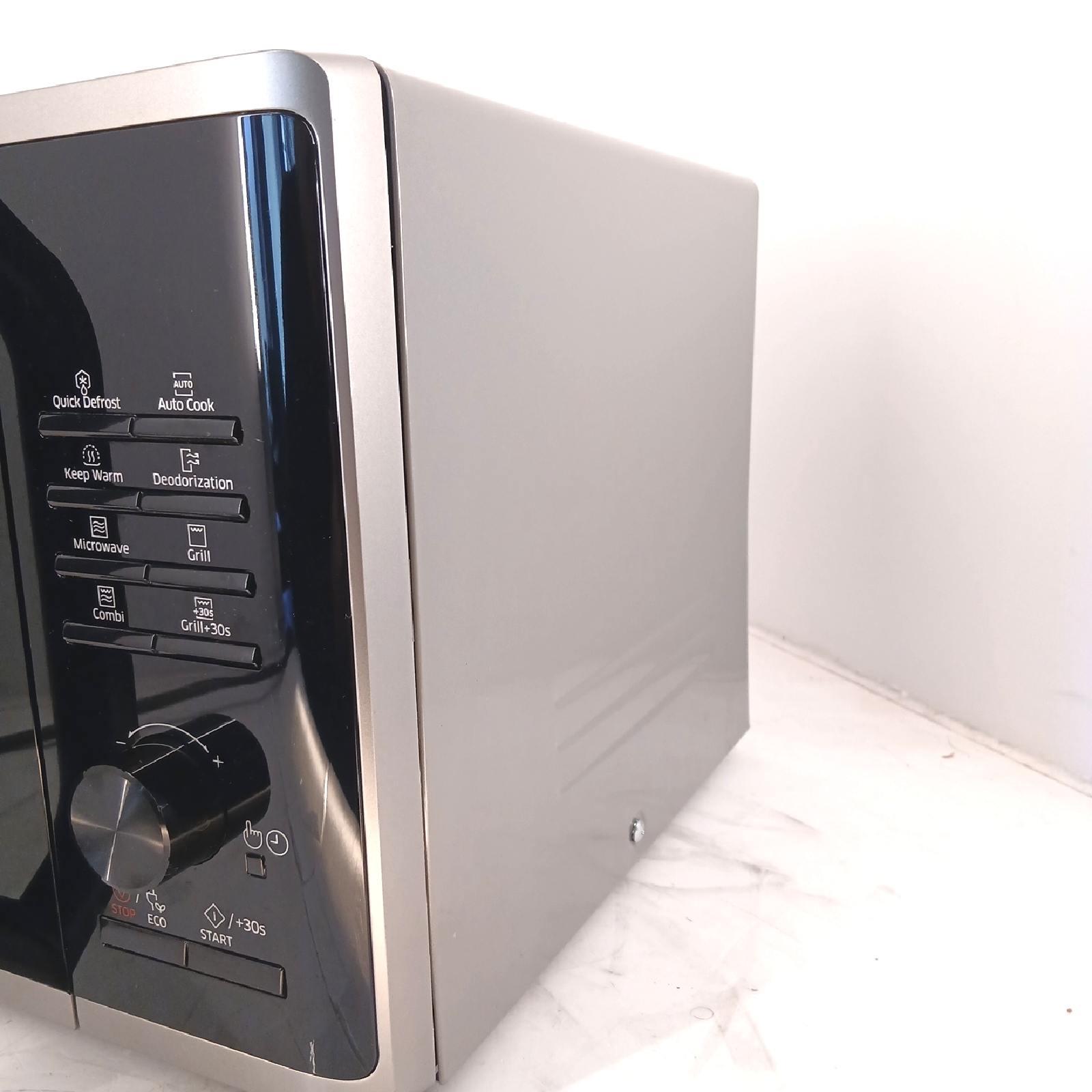 Samsung MW3500K Mikrowelle MG2AK3515ASEG Grill 800 W 23 L Garrau - Unvollständig
