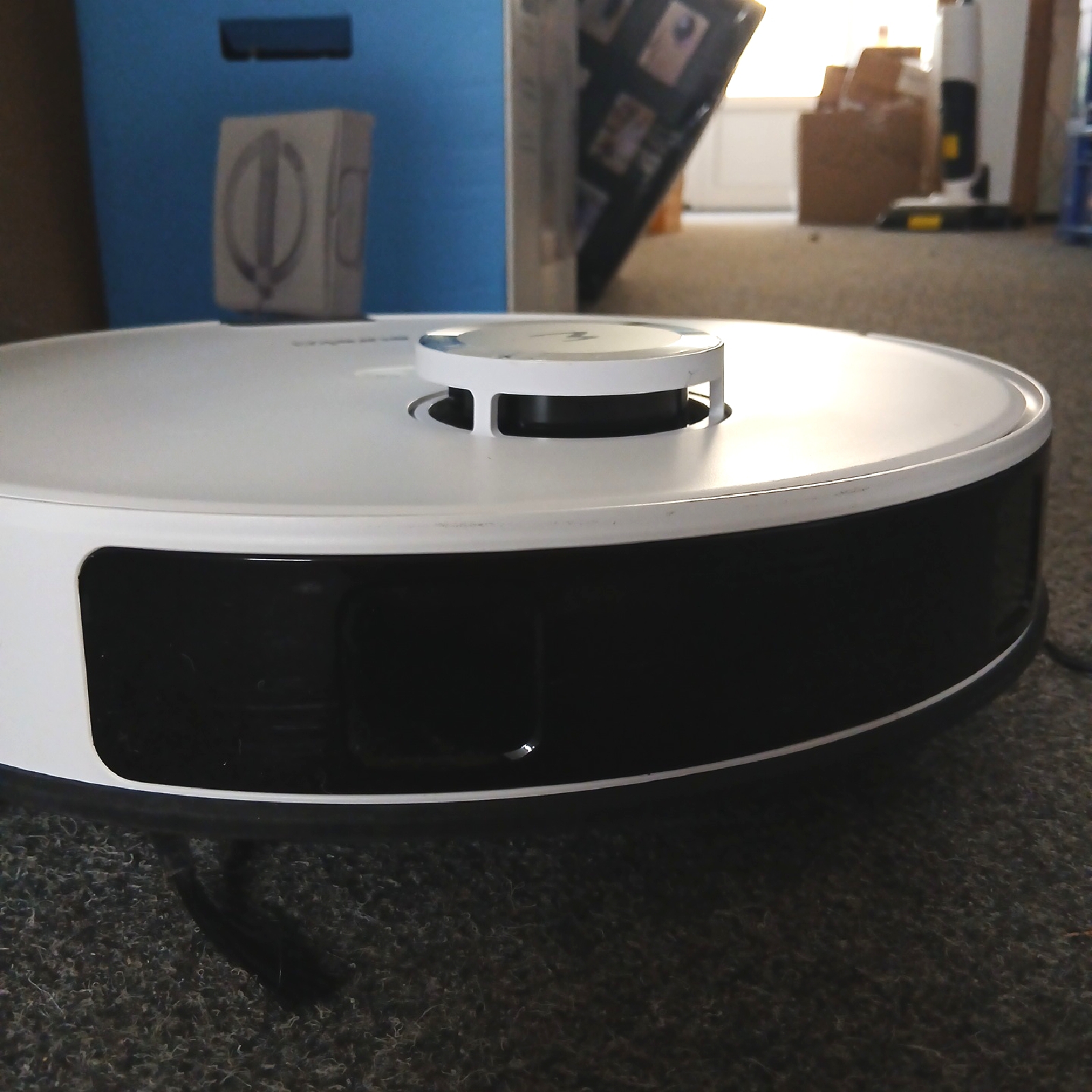 EUREKA E20 Plus Saug- Wischroboter beutelloser Multi-Zyklon Absa - Unvollständig