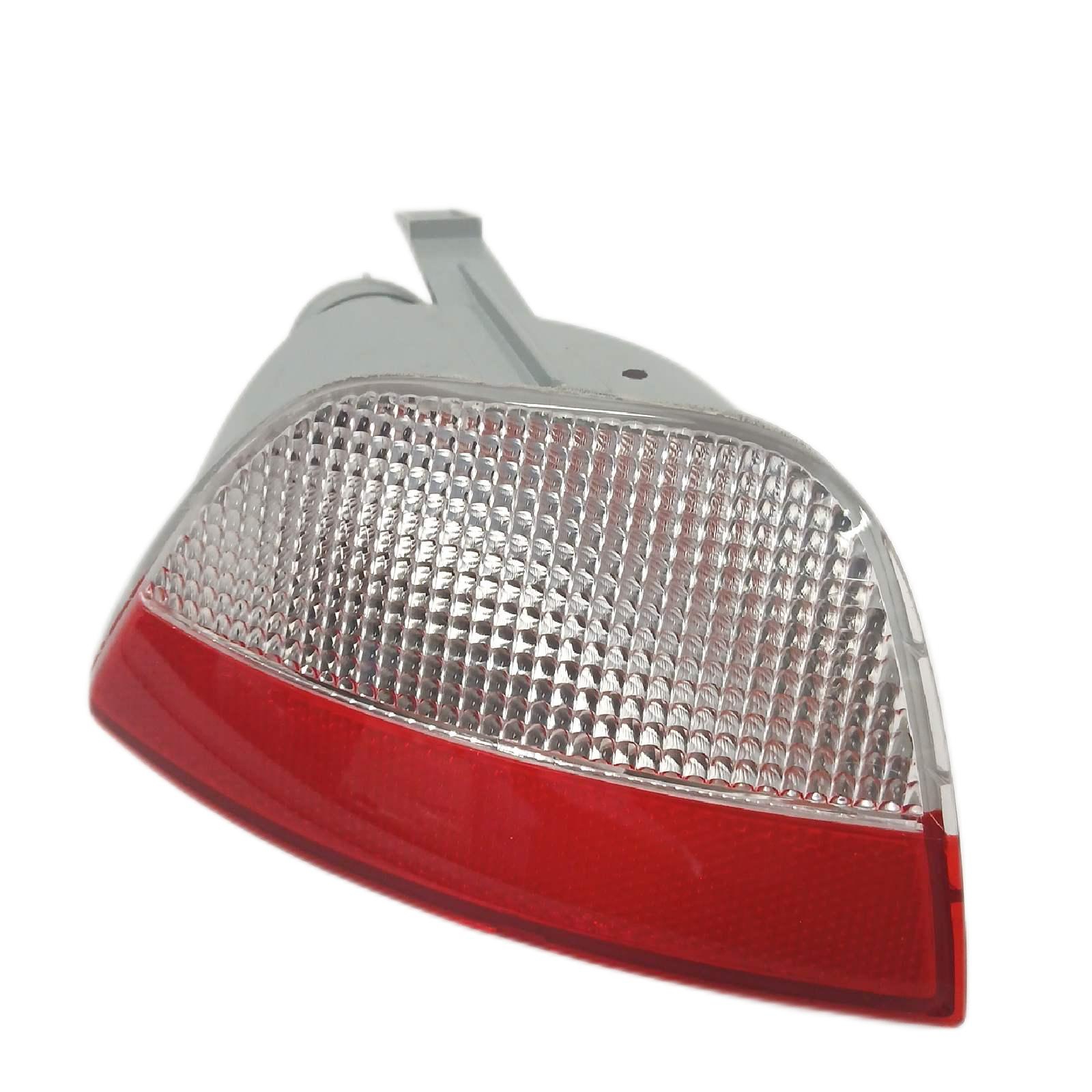 Hella Rückfahrscheinwerfer Autoteile Auto Ersatzteile 2ZR 354 063 021 Halogen Halogenlicht