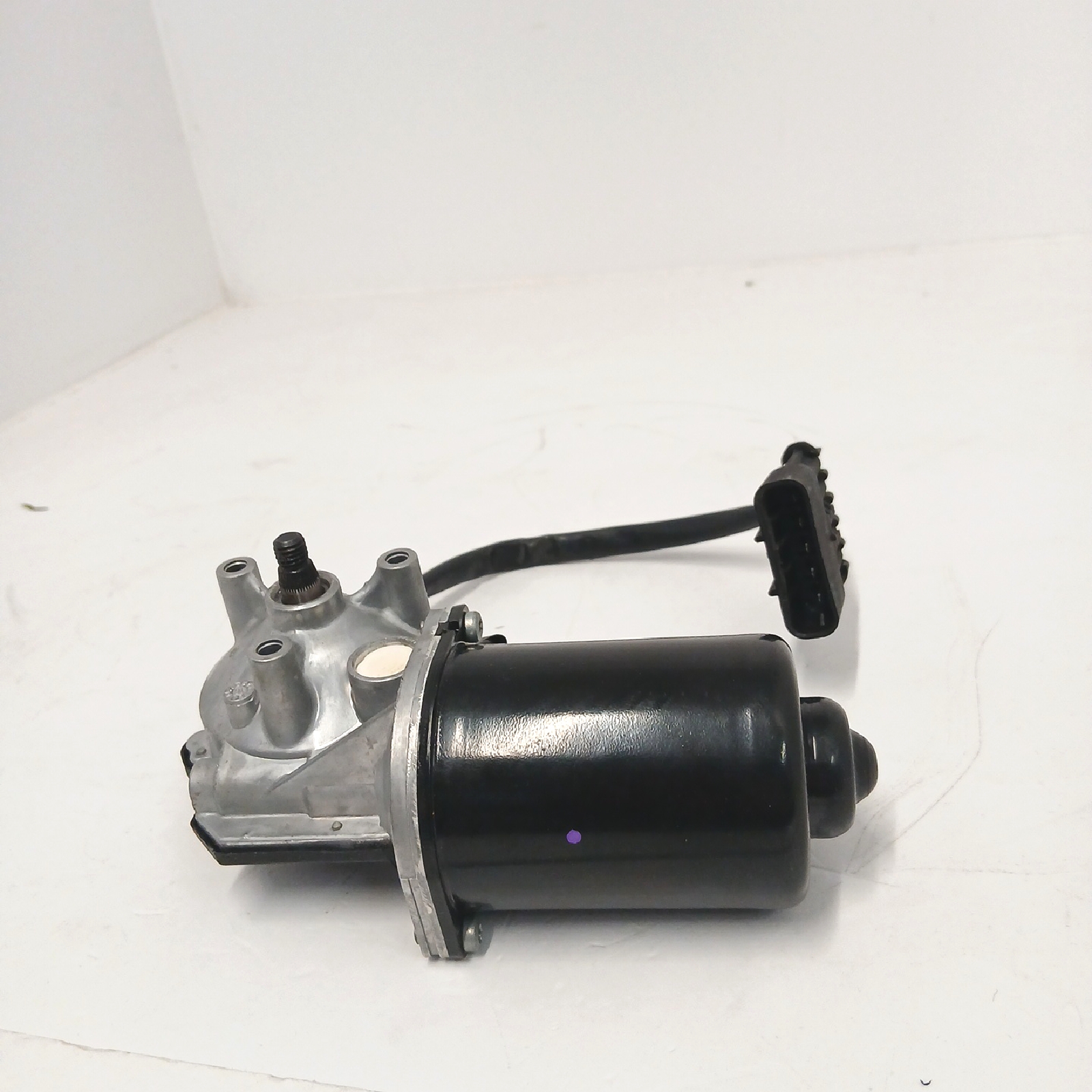 febi bilstein 37226 Scheibenwischermotor mit Anbaumaterial, 1 St - Unvollständig